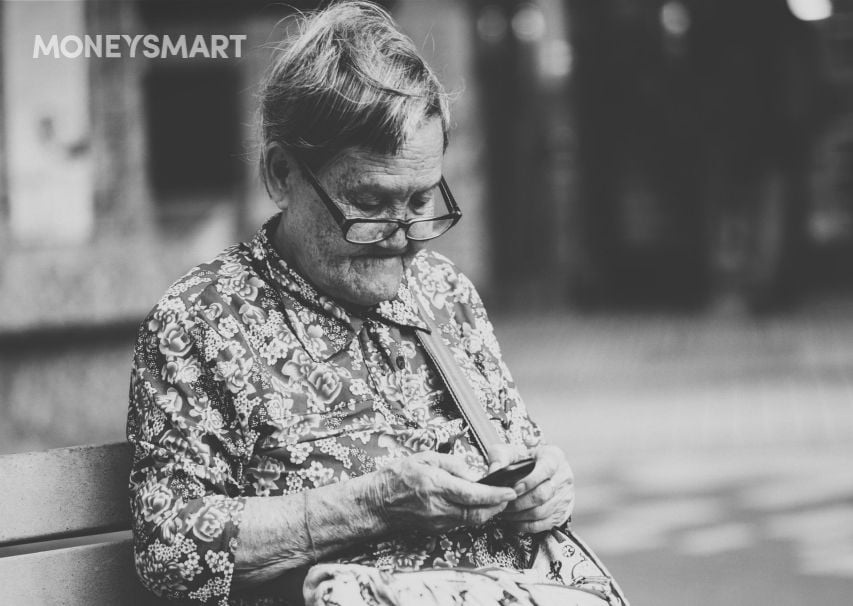 Seniors Go Digital: Singtel vs Starhub vs M1 vs TPG Mobile Plan Comparison (2020)