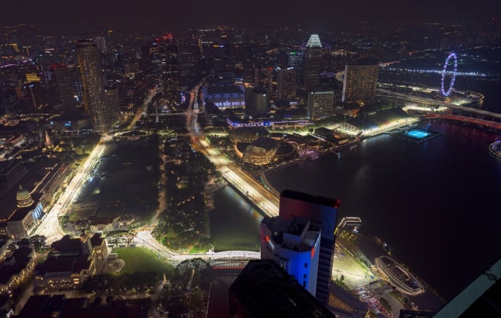 Best Ways to Stay Connected as a Tourist at F1 Singapore: Unlimited* 5G Tourist SIM, eSIMs, And More